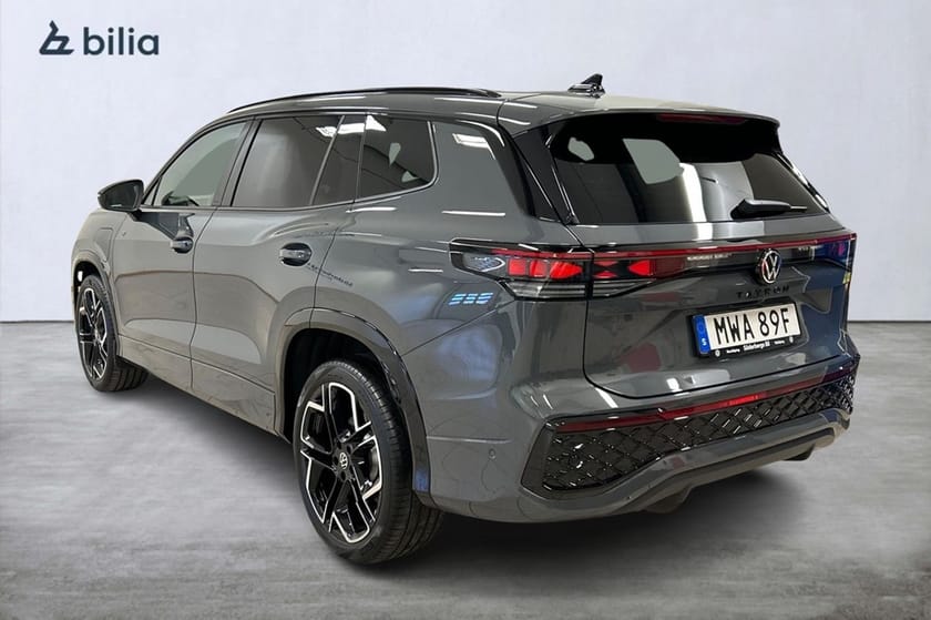 Bild 2 av Volkswagen Tayron eHybrid 272hk R-Line Drag Pano H/K IQ