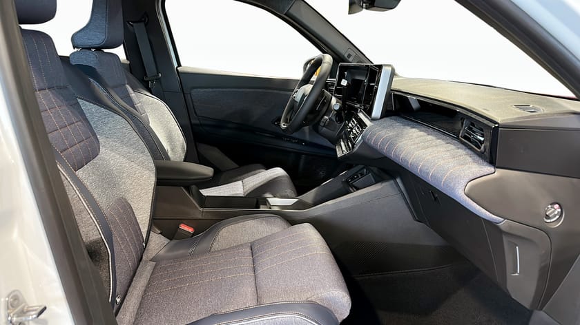 Bild 3 av Renault 4 E-Tech TECHNO *PRIVATLEASINGKAMPANJ 3890:-/Mån