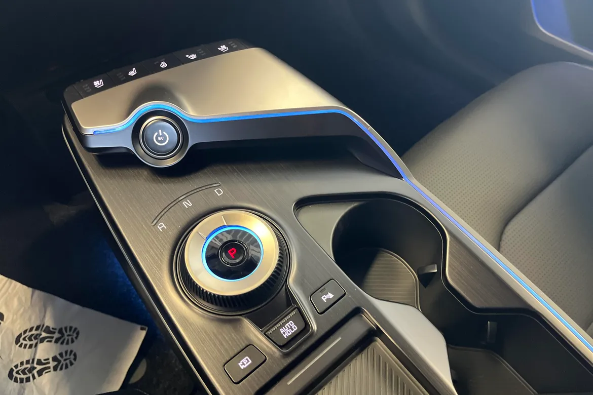 picture of a car