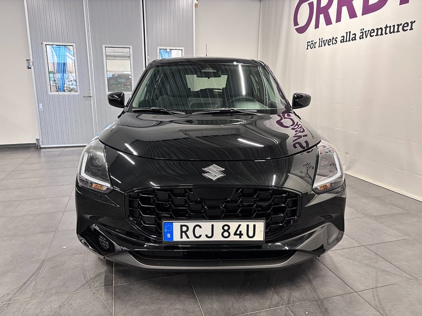 Bild 2 av Suzuki Swift Hybrid 1,2 Aut Select Nav Kamera 3 års fri service