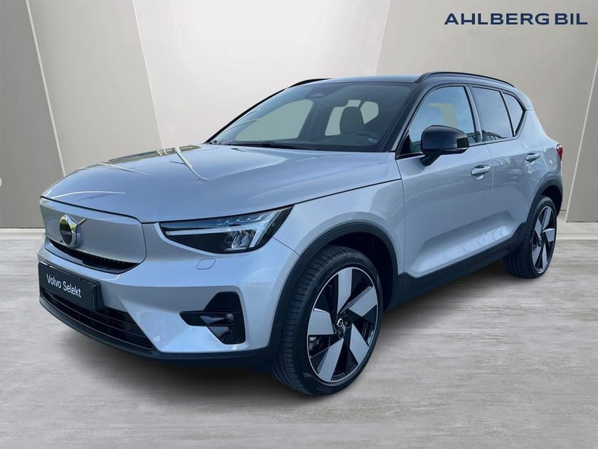 Bild 5 av Volvo EX40 Single Motor Extended Range ⚪ Plus, OUTLET, Klimatpaket, Parkeringskamera Bak, Baklucka Elmanövrerad, Google Maps