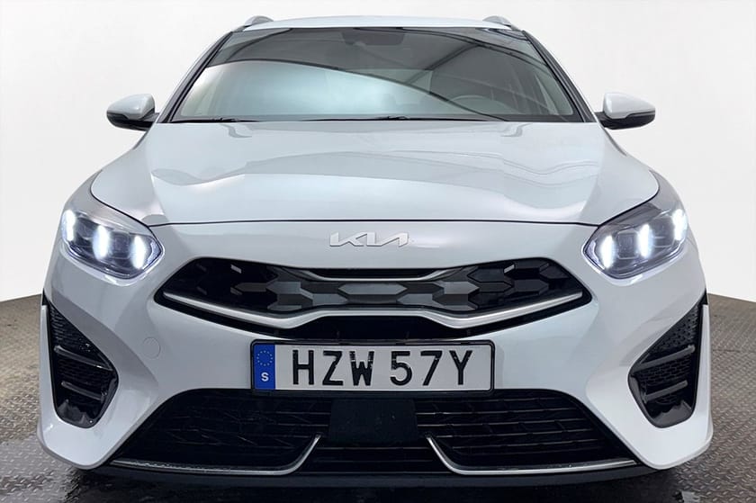Bild 3 av Kia Ceed Sportswagon Plug-in Hybrid SW Advance Navi Kamera Keyless CarPlay MOMS