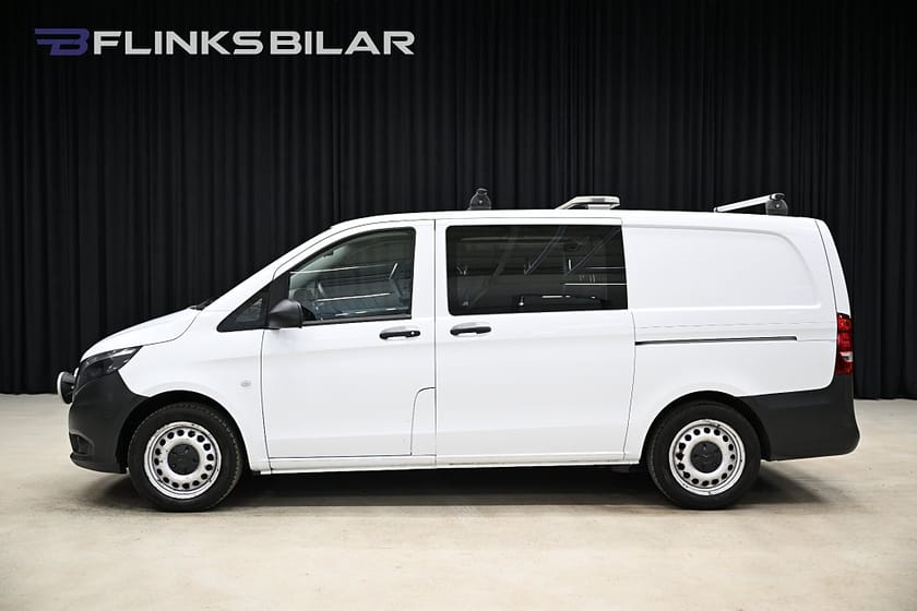 Bild 2 av Mercedes-Benz Vito Mixto 114 CDI 4MATIC 3.0t Automat|Dubbelhytt|Dubbeldörr|Inredd|SeUtr