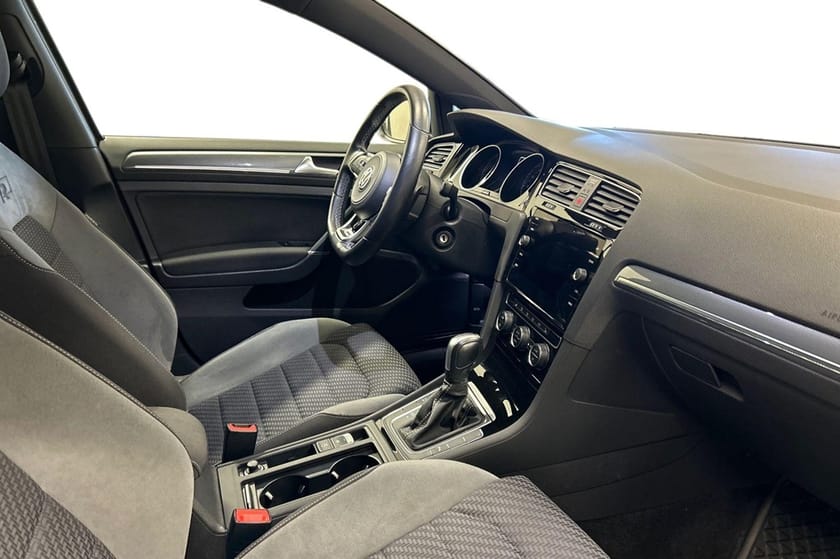 Bild 5 av Volkswagen Golf GT 1.5 TSI 150hk R-Line Automat Pluspaket