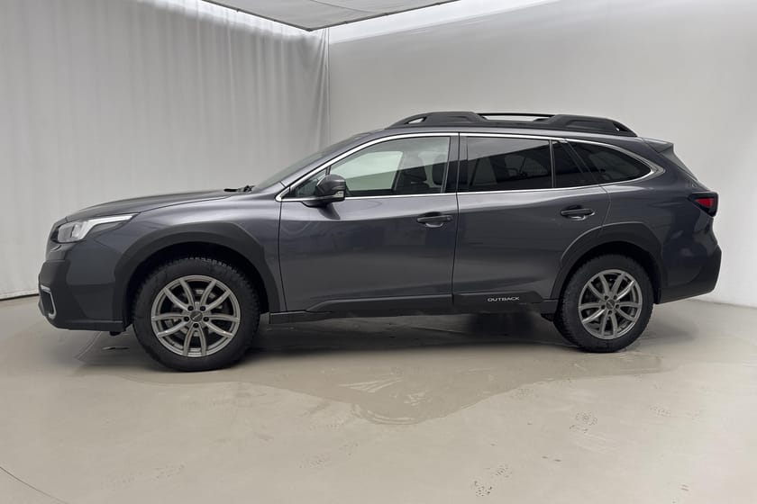 Bild 2 av Subaru Outback 2.5i XFuel 4WD (169hk) Adventure