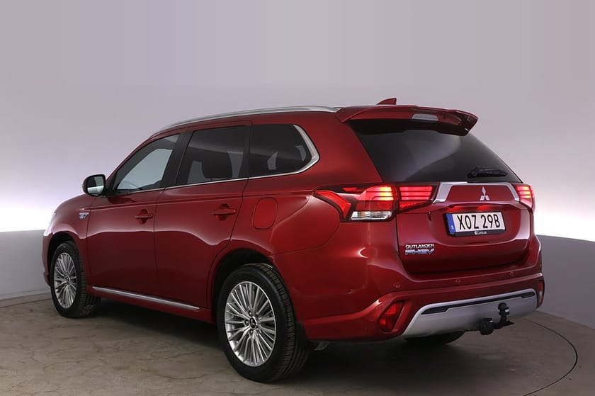 Bild 4 av Mitsubishi Outlander PHEV AWD Business X Läder 360 Drag