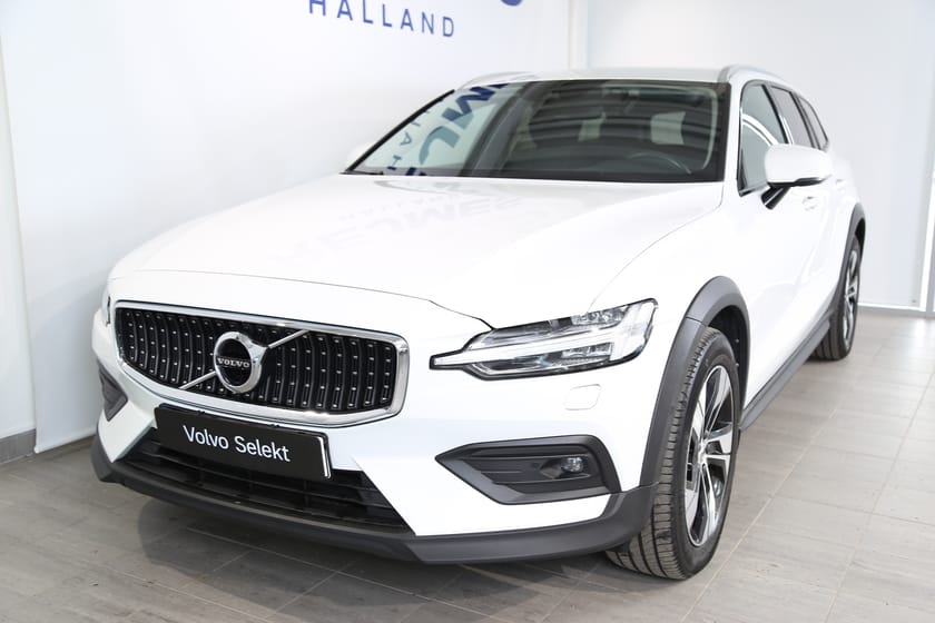 Bild 4 av Volvo V60 Cross Country B4 AWD Diesel Adv SE | H/K | Parkeringskamera | Dragkrok |
