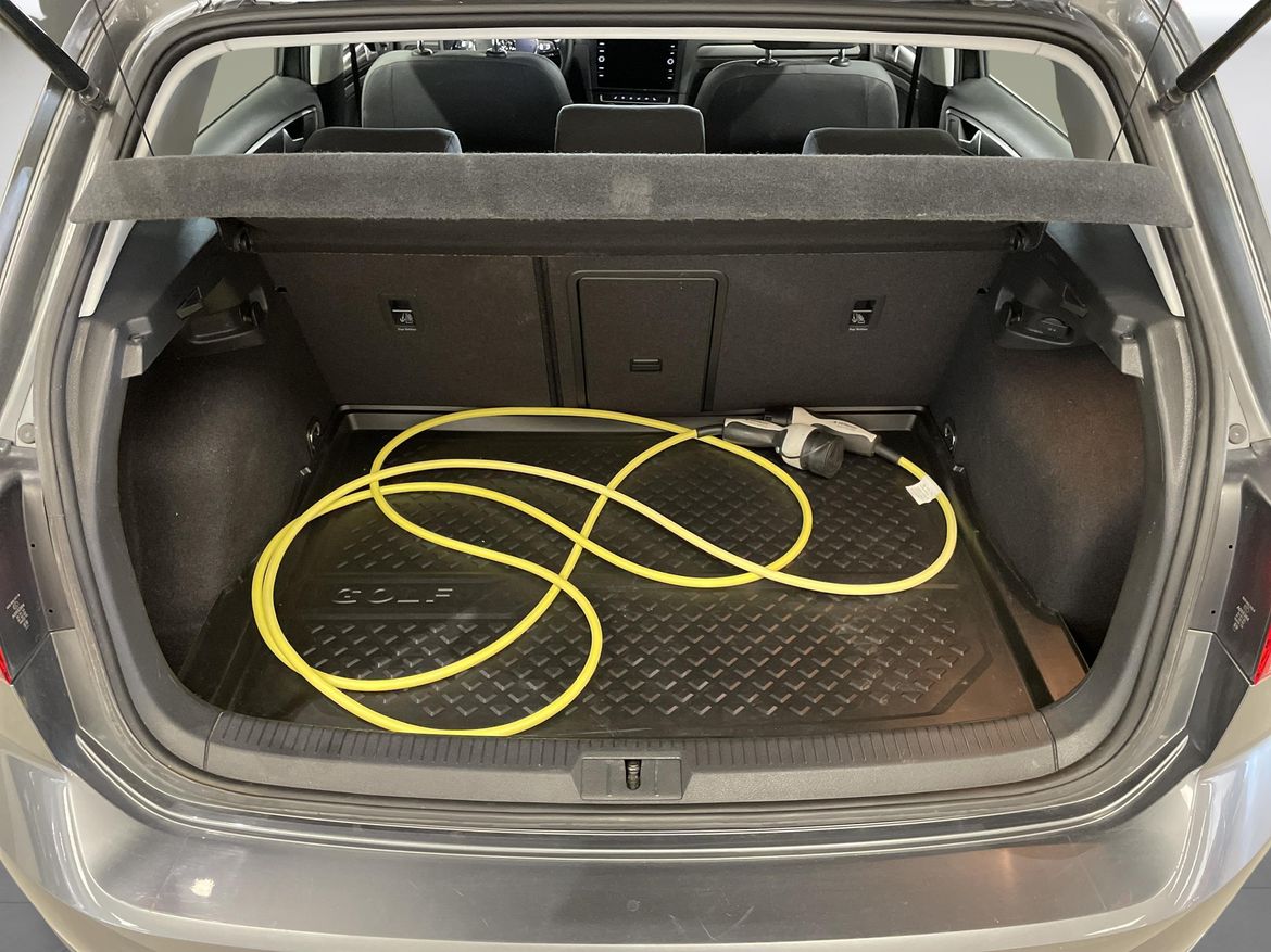 Volkswagen Golf 2020 - miniatyr 21