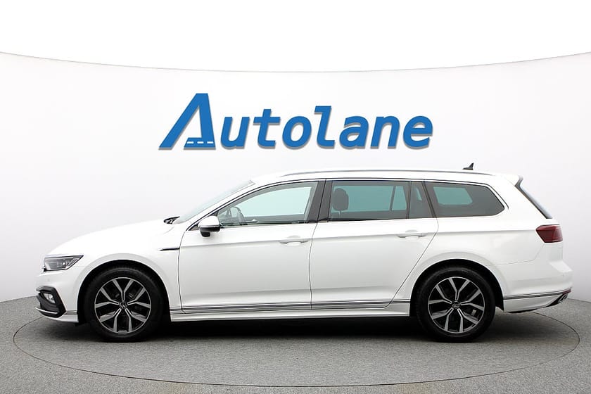 Bild 5 av Volkswagen Passat Sportscombi 2.0TDI 4M R-Line, Drag, Värmare, IQ.Light,Cockpit 200hk