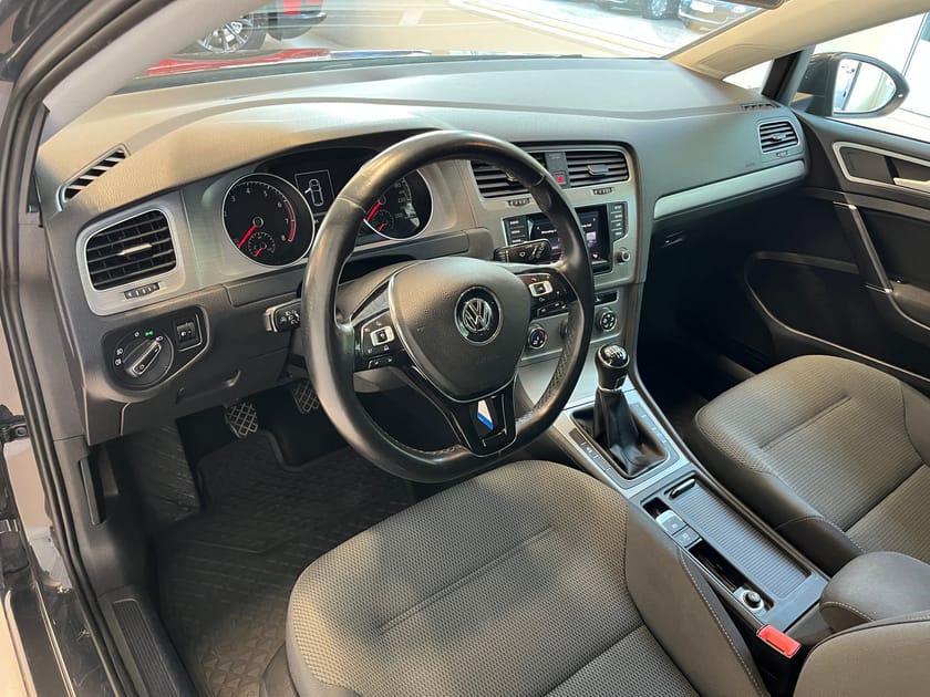 Bild 5 av Volkswagen Golf 