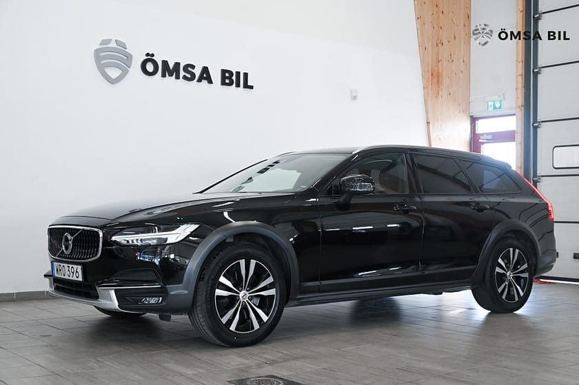 Bild 1 av Volvo V90 Cross Country D4 AWD Momentum Navi Drag 190hk