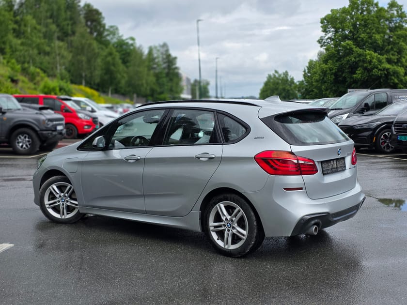 Bilde 2 av BMW 225xe Active Tourer XDrive M-Sport |Forvarming |Navi|Ryggekam|Ambient|LED+