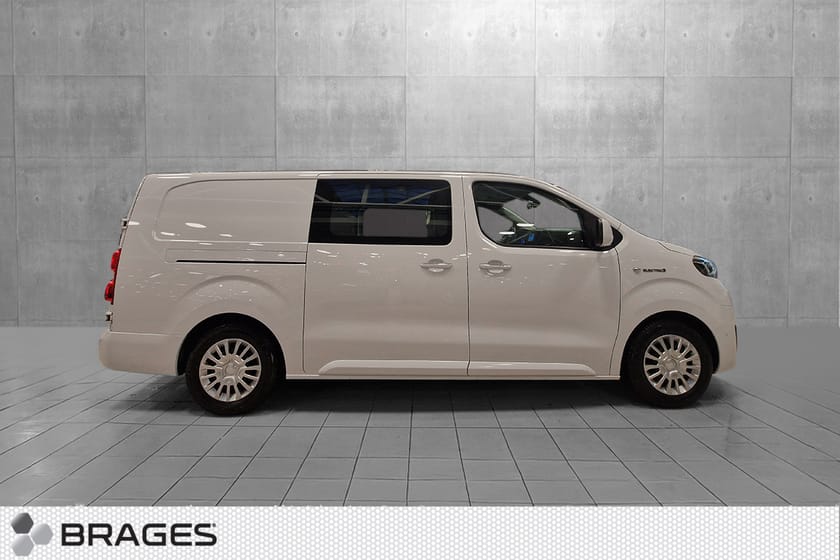 Bilde 2 av Toyota Proace Electric 75kWt Comfort L2H1 SHB