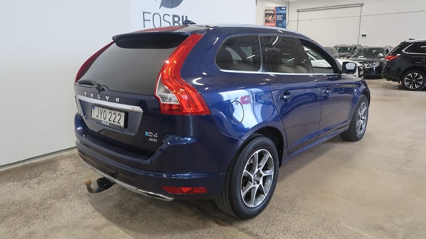 Bild 4 av Volvo XC60 D4 AWD Ocean Race Pro Kamremsbytt Navi Värmare Drag