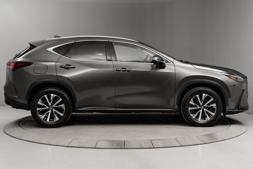 Bilde 5 av Lexus NX 450h+ Executive Tech