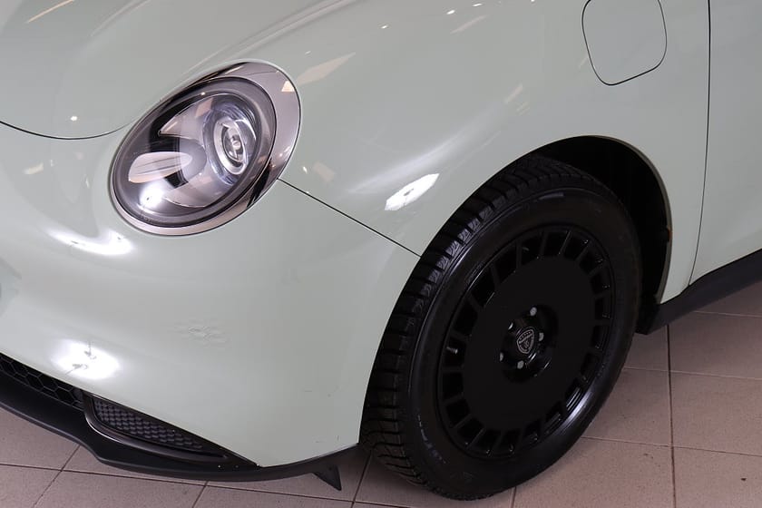 Bild 4 av ORA Funky Cat 300 300Pro 48kWh Re-Leasing fr.2995:-/mån V-hjul