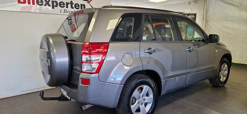 Bild 5 av Suzuki Grand Vitara 5-dörrar 2.0 DOHC 16V VVT 4WD Euro 4