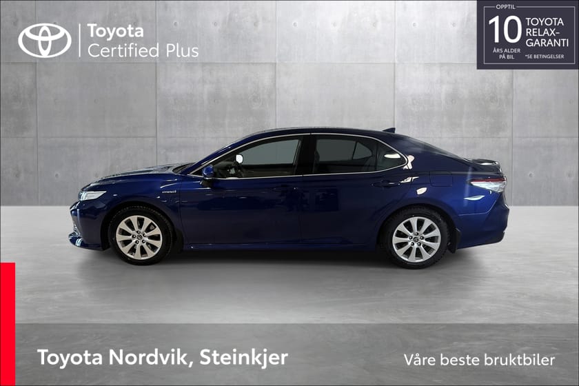 Bilde 2 av Toyota Camry Hybrid Premium - Lav KM - Flott servicehistorikk