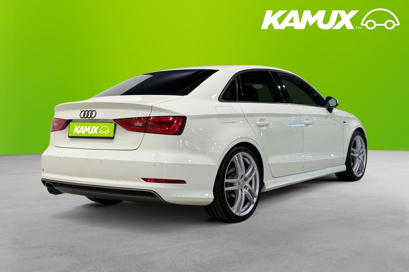 Bild 4 av Audi A3 Sedan S-Line Alcantara 2.0 TDI quattro 150hk