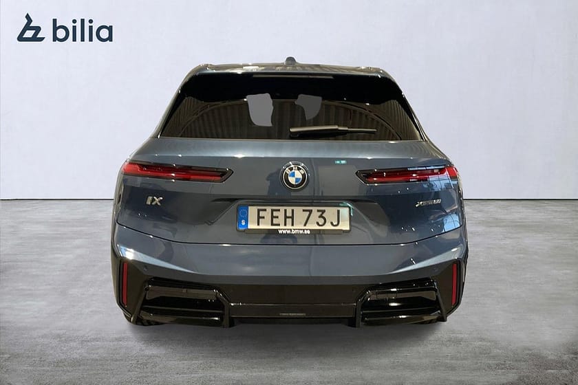 Bild 4 av BMW iX xDrive60 Charged M Sport Edition | H&K | Aktiv Farth.