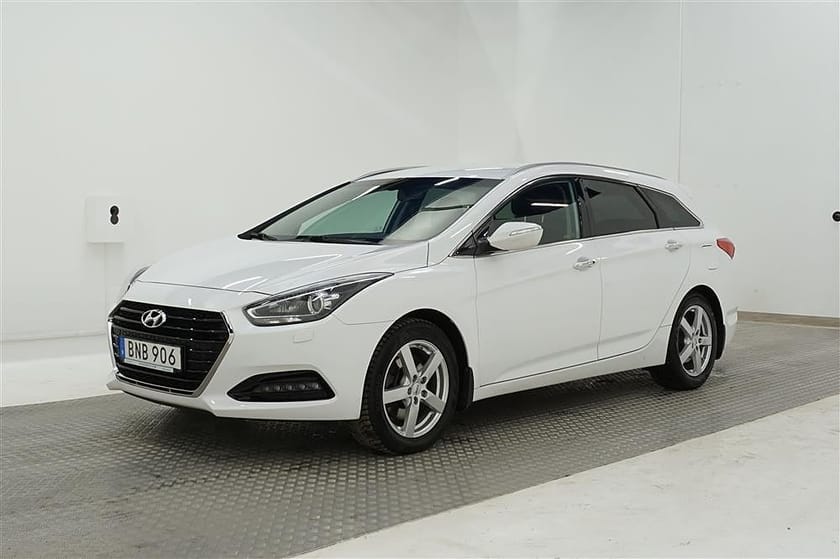 Bild 2 av Hyundai i40cw 1.7 CRDi 141hk Kombi Navi B-Kam Drag 0.43l/mil