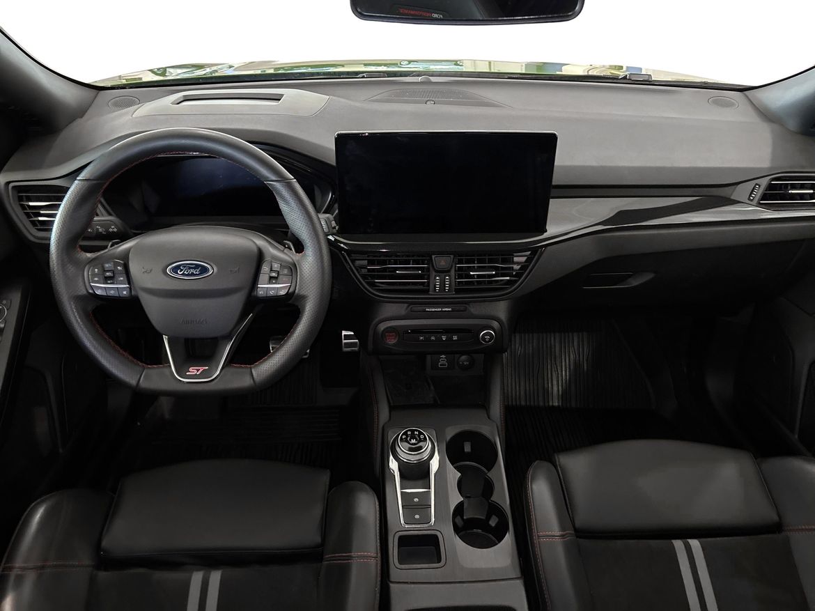 Ford Focus 2024 - miniatyr 8