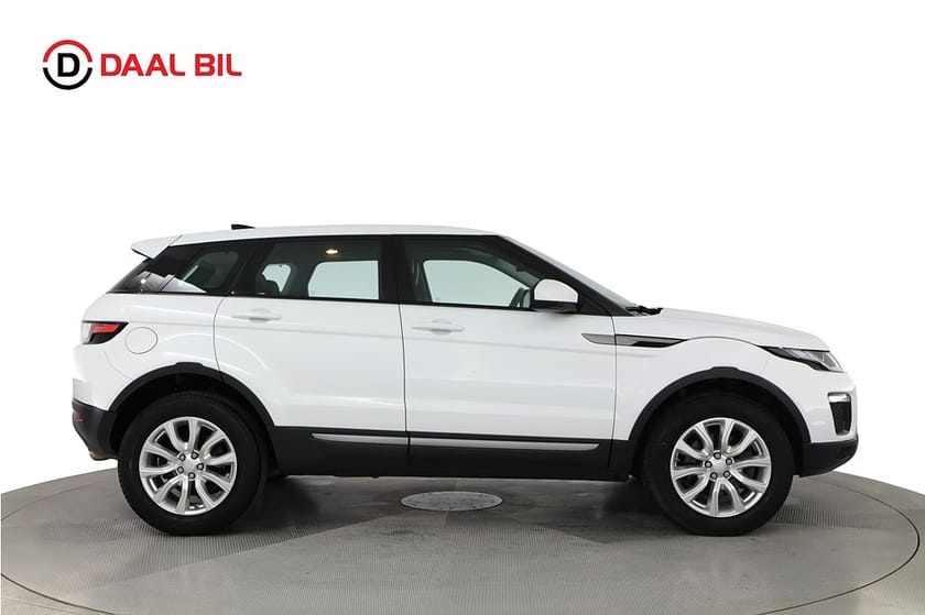 Bild 5 av Land Rover Range Rover Evoque 2.0 TD4 AWD 150HK LUXURY EDITION B-KAM LÄDER NAV