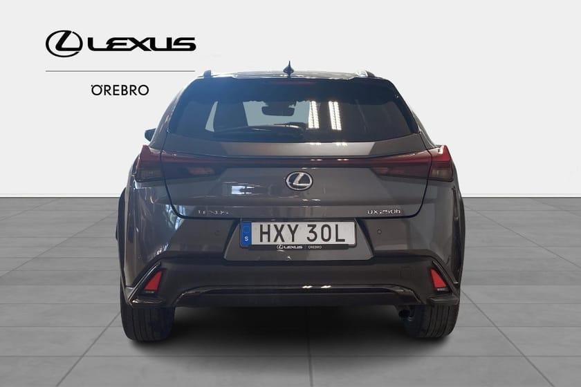 Bild 5 av Lexus UX 250h F Sport Design V-Hjul