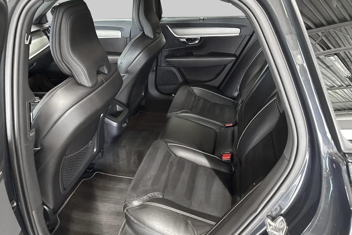picture of a car