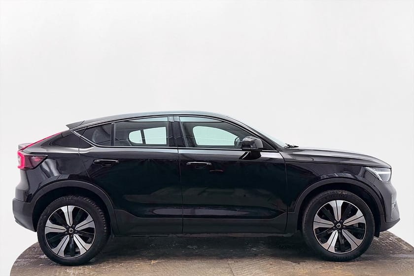 Bild 5 av Volvo C40 Recharge Single Motor Pano Navi Kamera Rattvärme V-pump MOMS 231hk