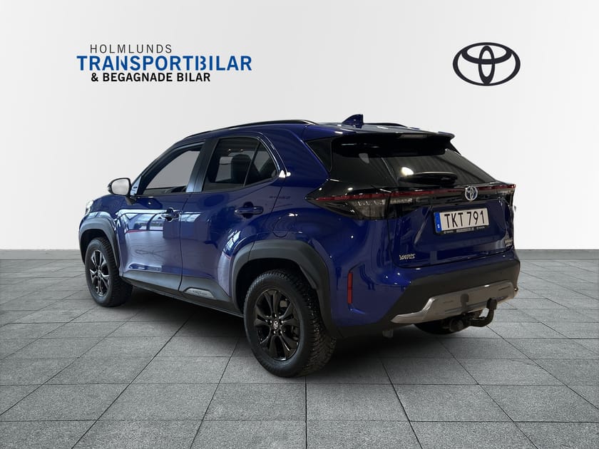 Bild 3 av Toyota Yaris Cross Hybrid AWD-i 1,5 Adventure Drag V-Hjul