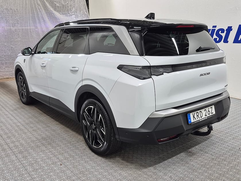 Bild 3 av Peugeot 5008 Hybrid 145 7-Sits 1.2 PureTech 145HK