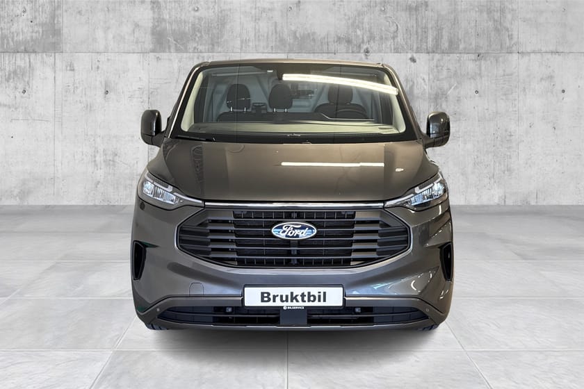 Bilde 4 av Ford Transit Custom 320 L1 2,0 TDCi 170hk aut AWD/Webasto/Krok/ACC++