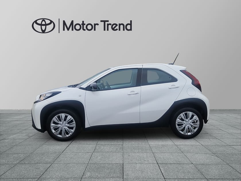 Bild 4 av Toyota Aygo X 1,0 MAN 5-VXL PLAY