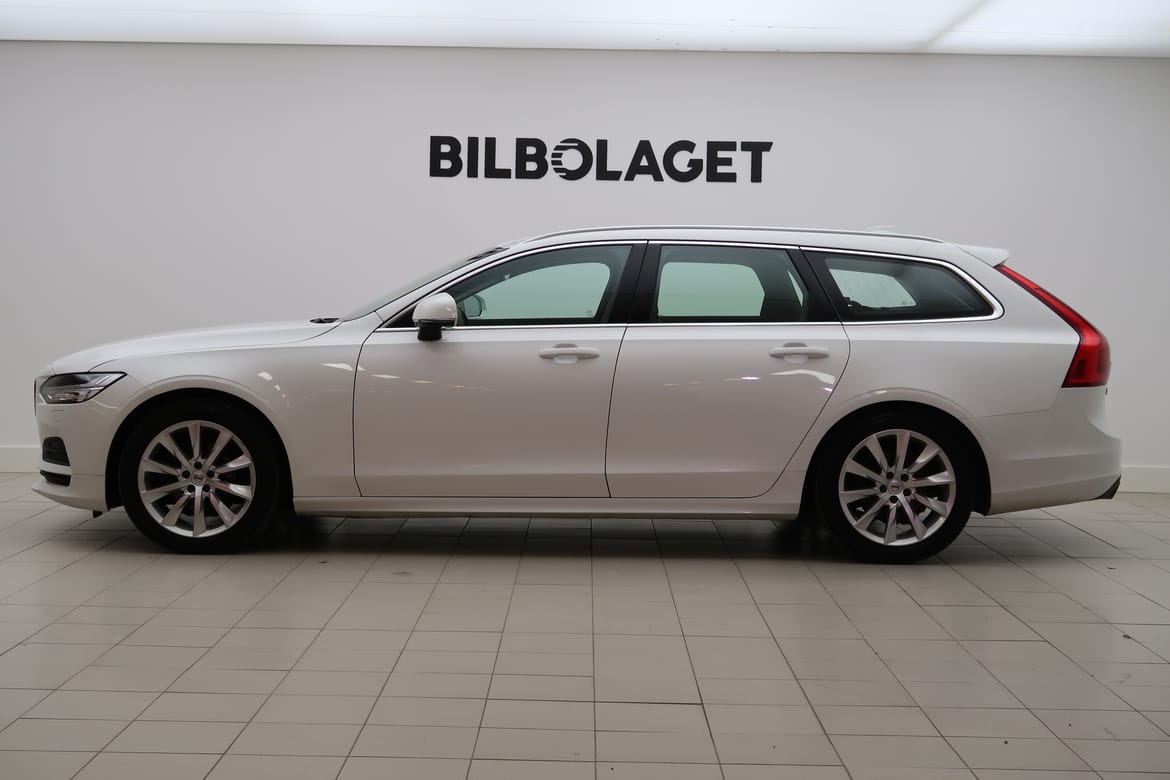 Volvo V90 2019 - miniatyr 2
