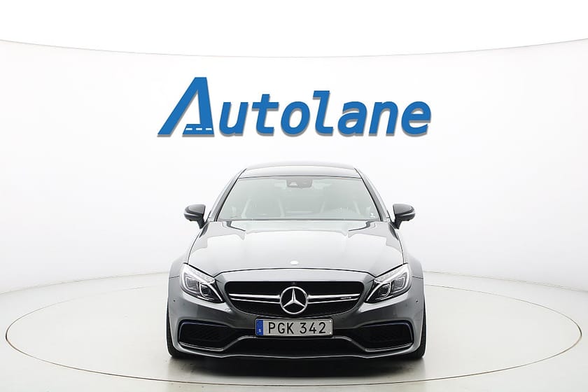 Bild 3 av Mercedes-Benz AMG C 63 S Coupé C63 Panorama, Burmester, 360° 510hk