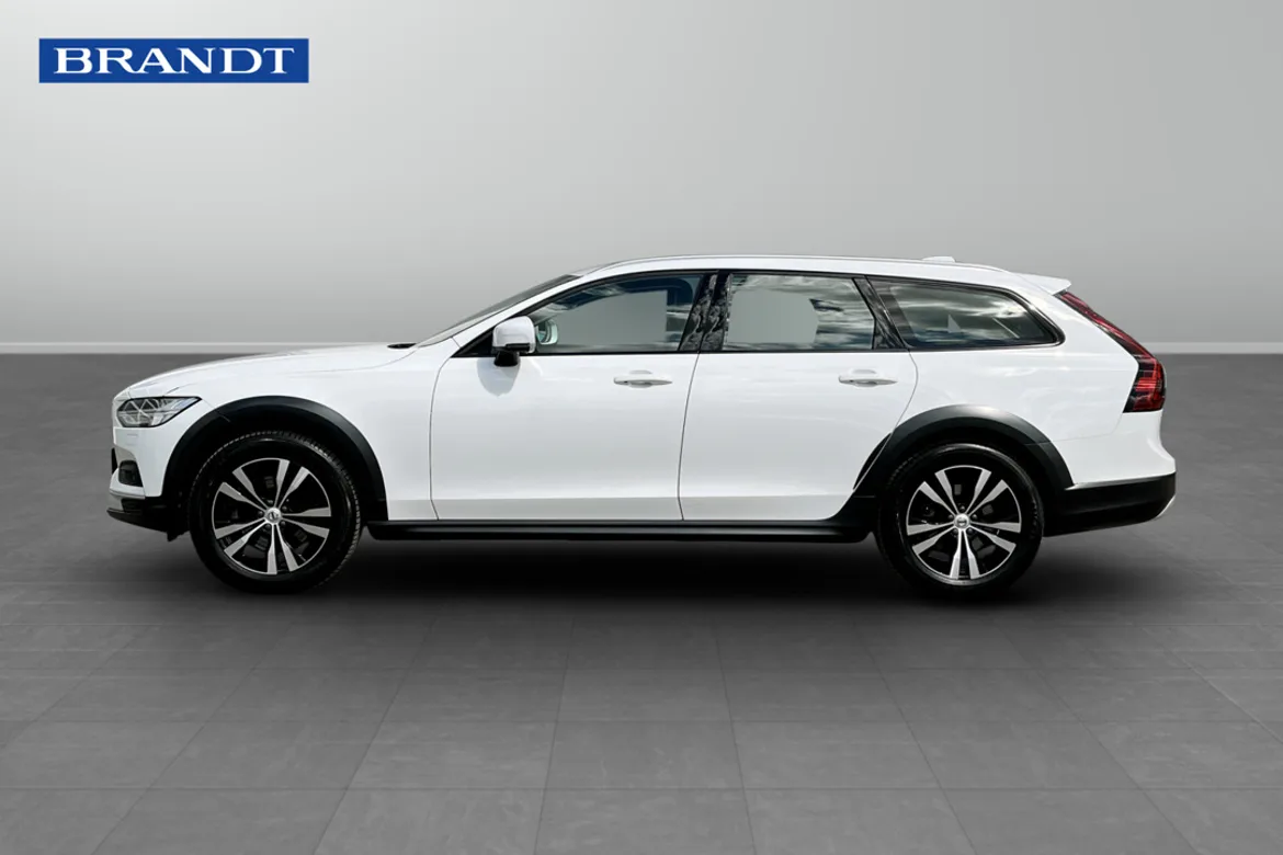 Volvo V90 Cross Country