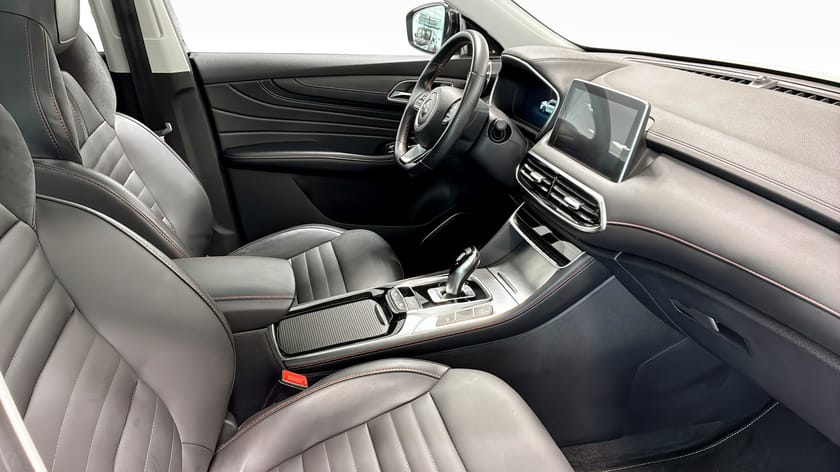 Bild 3 av MG EHS PHEV LUXURY