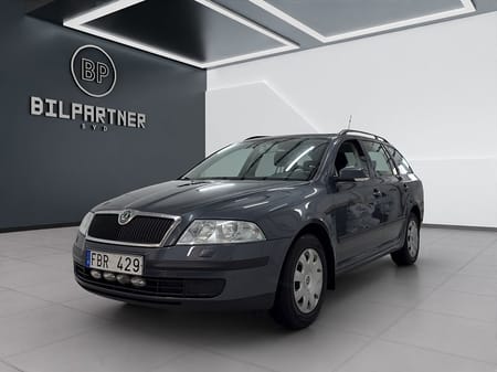 Škoda Octavia Kombi Skoda 1.6 MPI/Ny Besiktad/Ny Servad/1-Brukare