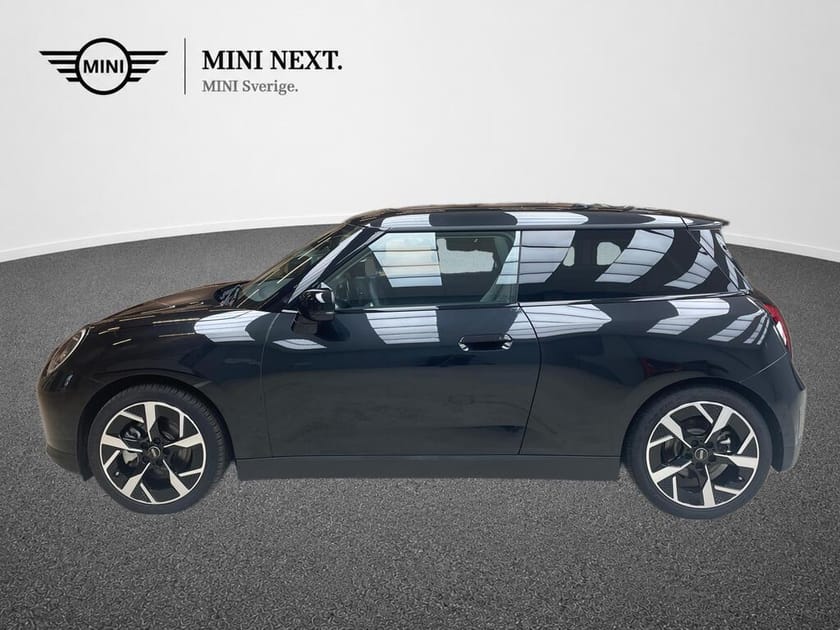 Bild 2 av MINI Cooper SE Classic Trim, Paket M