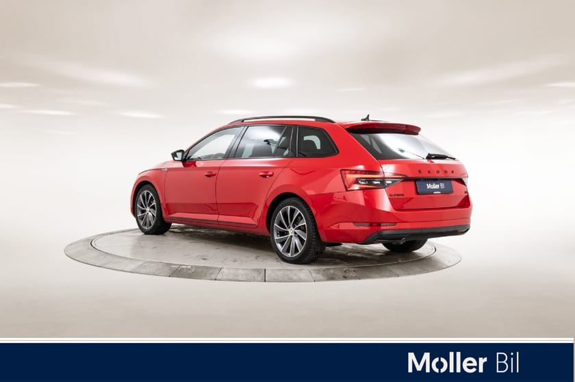 Bilde 3 av Škoda Superb iV Combi Sup3fl stv spo phev tsi dsg