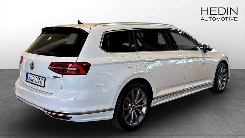 Bild 2 av Volkswagen Passat Sportscombi GT-LINE, Dragkrok, Nyservad
