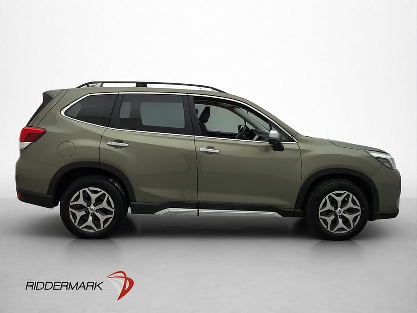 Bild 4 av Subaru Forester e-Boxer AWD Active Kamera Carplay Halvskinn