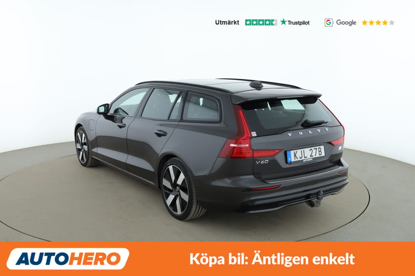 Bild 3 av Volvo V60 T6 Recharge Plug-in Hybrid Plus AWD / Panorama, 360, Carplay