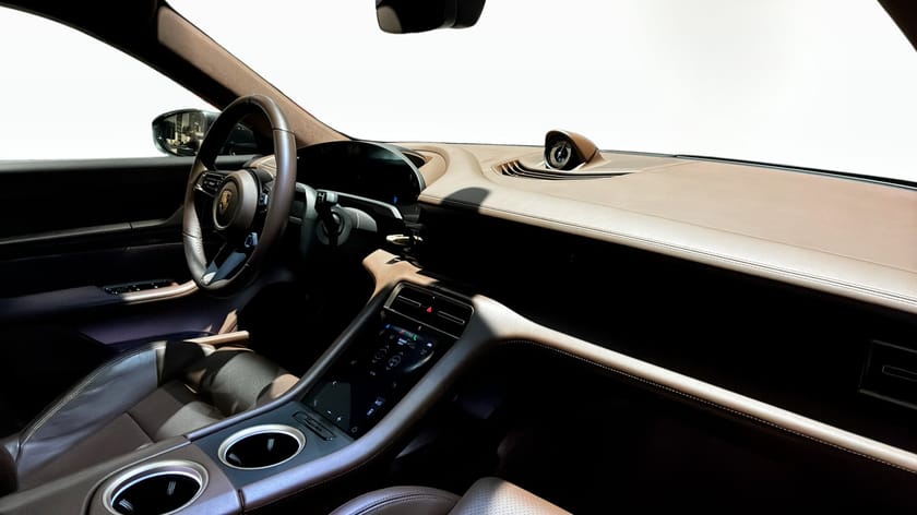 Bild 4 av Porsche Taycan Turbo S 