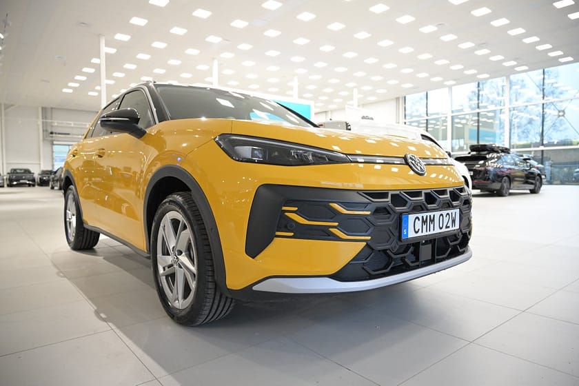 Bild 3 av Volkswagen T-Roc 1.5 eTSI NYA Generationen Teknikpaket *DEMO