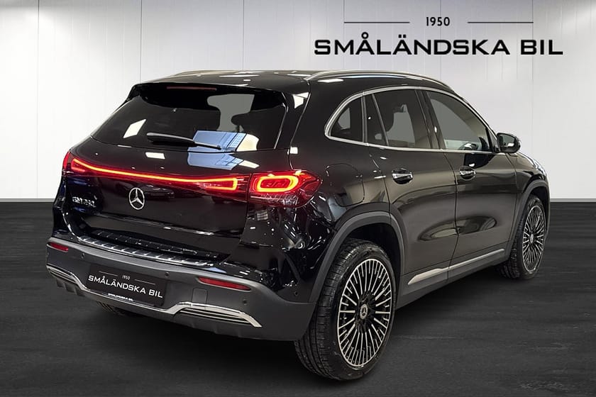 Bild 4 av Mercedes-Benz EQA 250 AMG Panorama 190hk