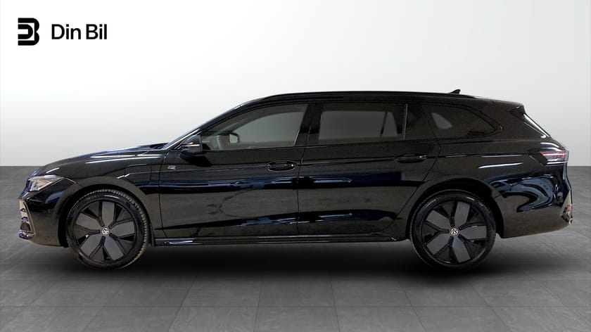 Bild 2 av Volkswagen Passat Variant eHybrid 272 hk DSG R-LINE Swe Edition