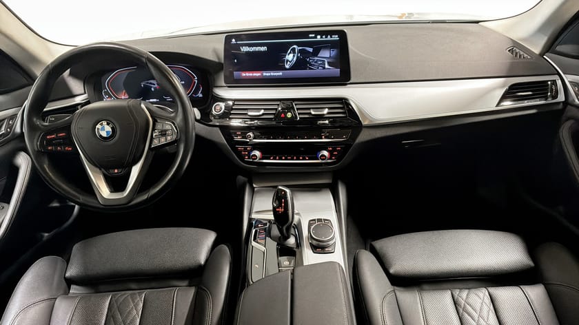 Bild 4 av BMW 520d xDrive Touring Hifi Drag Värmare Rattvärme