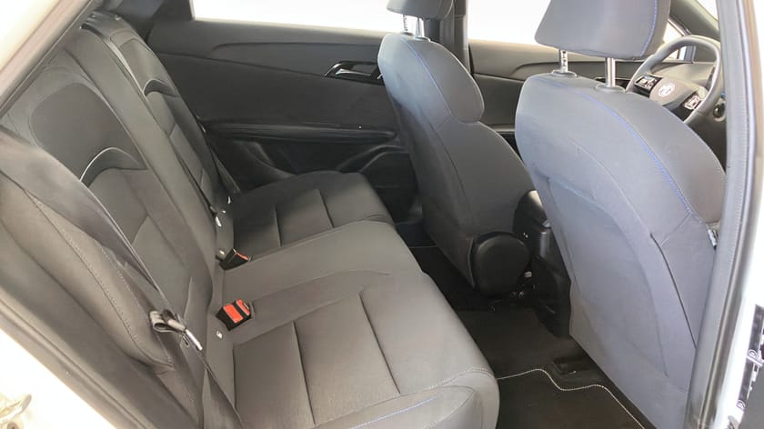 Bild 4 av MG 4 Electric Standard Range MG4 SR 51 KWH SHOWROOM Laddbox värde 5000kr ingår*